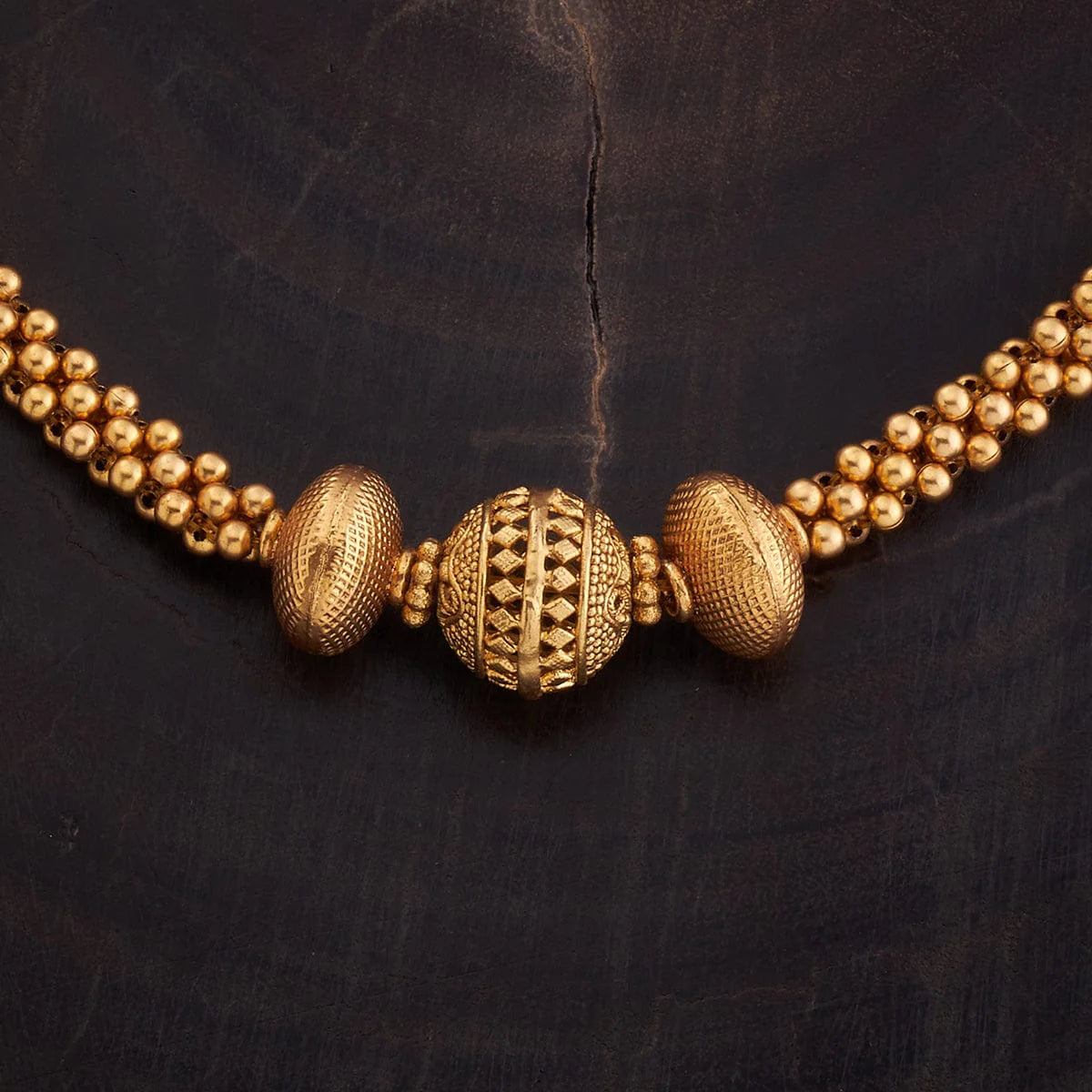 Antique Necklace 1101