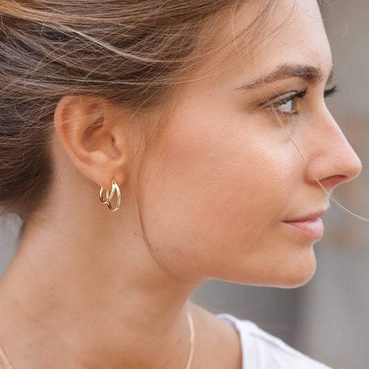 Luxurious anti tarnish earrings