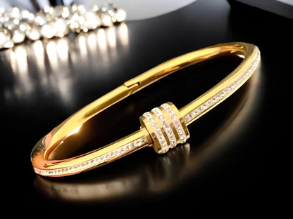 Trendy diamond bracelet for girl