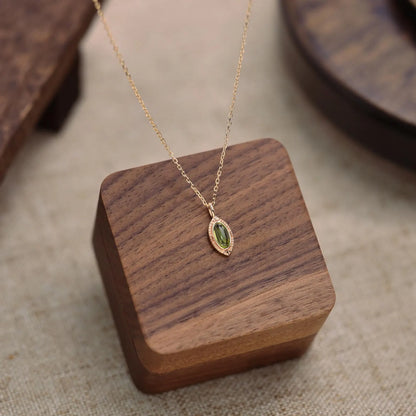 Elegant golden chain pendant for girls